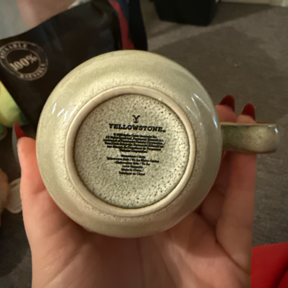 Yellowstone “Kayce Collection” Mug - Picture 3 of 3
